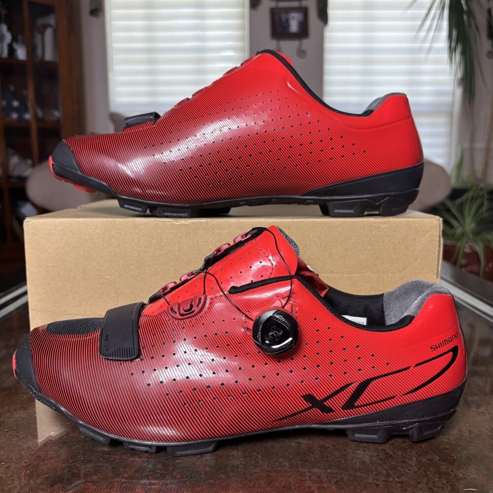 Shimano XC7 Cycling Shoes Mens 11 E Wide Red Black Mountain Biking Outdoor BOA